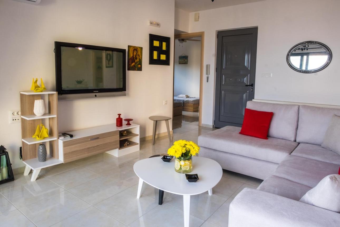 Holy Paraskevi Apartment Agios Nikolaos Exterior foto