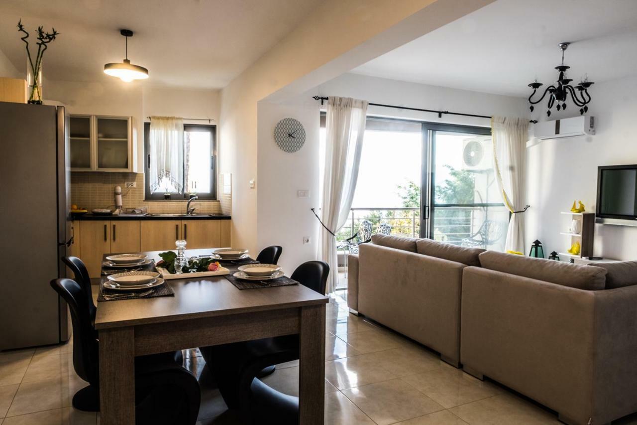 Holy Paraskevi Apartment Agios Nikolaos Exterior foto